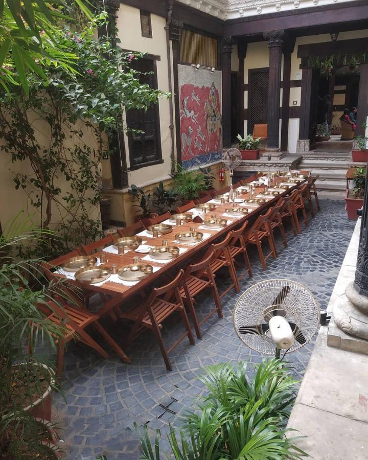 蒂万吉尼哈维里住宿加早餐旅馆 阿穆达巴 外观 照片