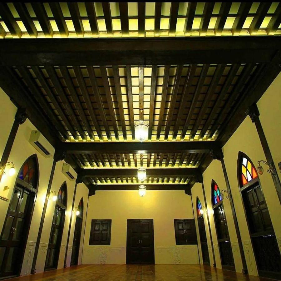 蒂万吉尼哈维里住宿加早餐旅馆 阿穆达巴 外观 照片