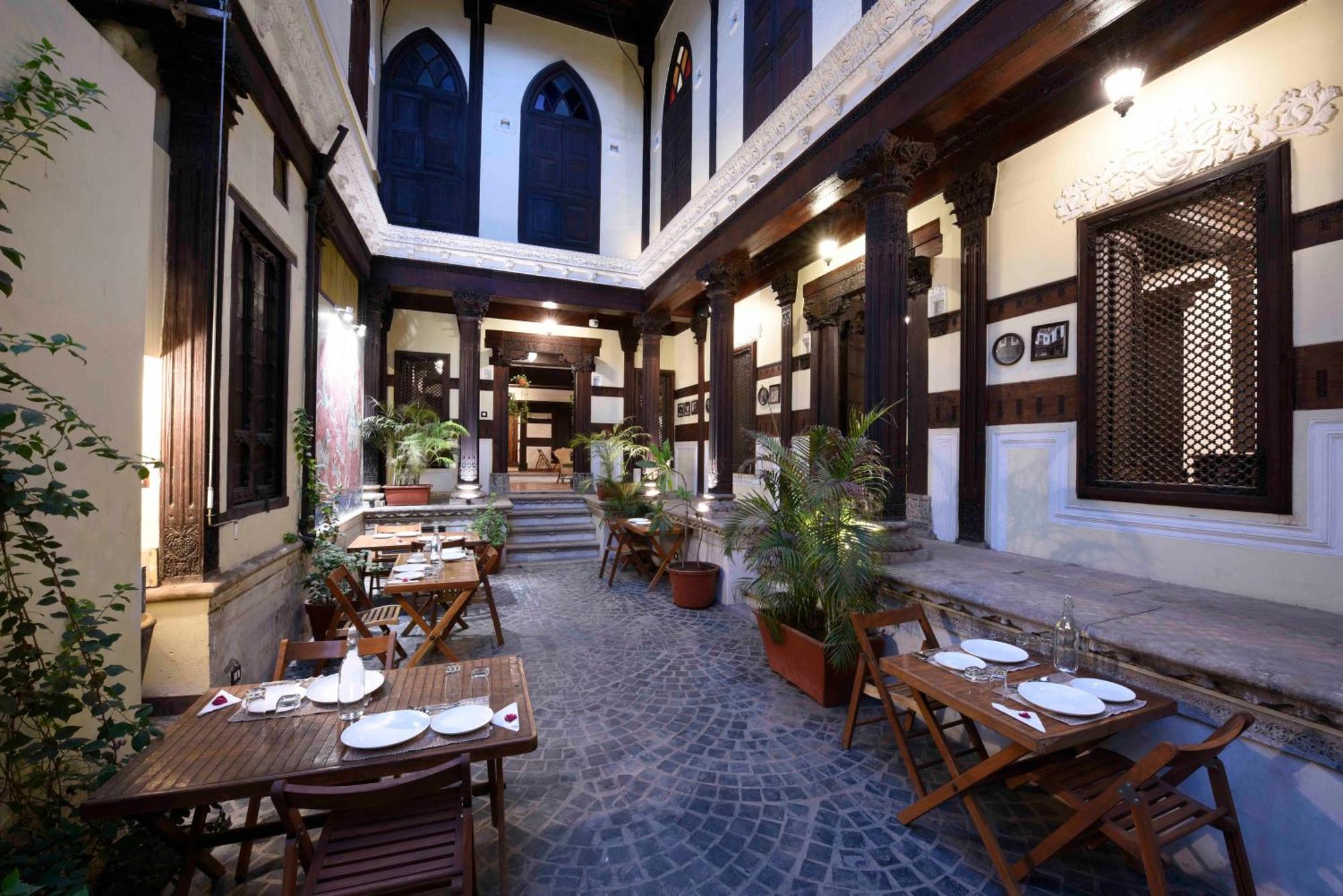 蒂万吉尼哈维里住宿加早餐旅馆 阿穆达巴 外观 照片