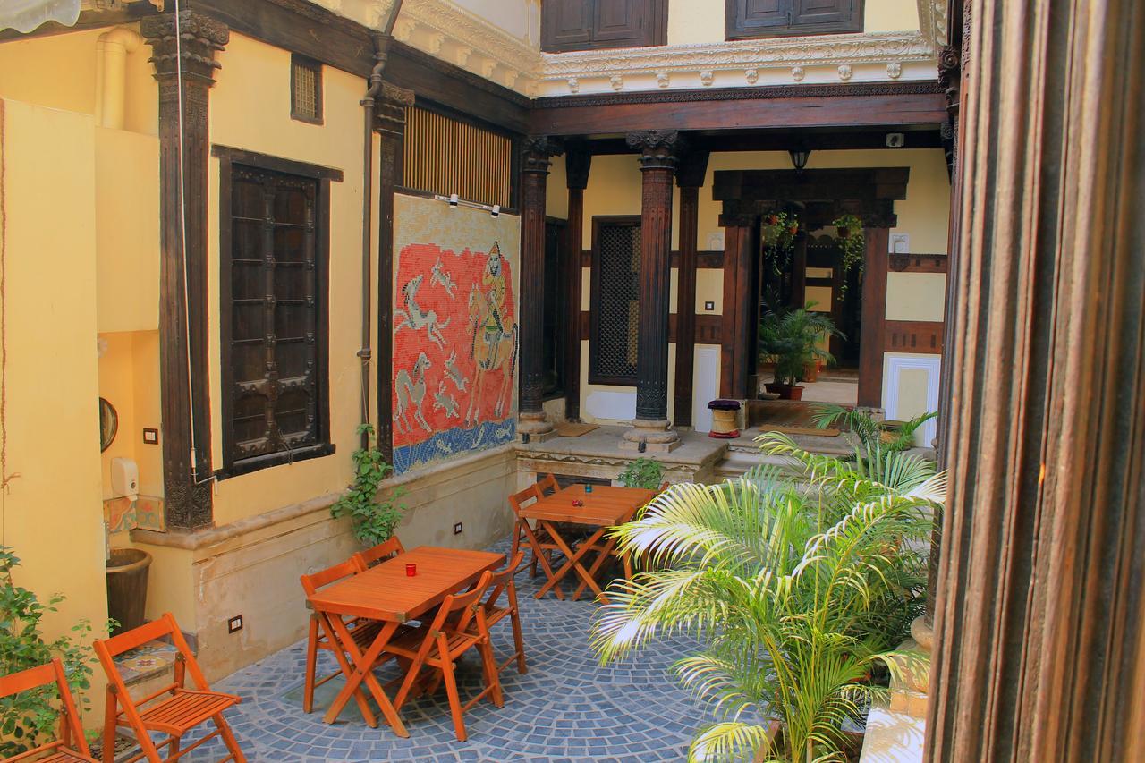 蒂万吉尼哈维里住宿加早餐旅馆 阿穆达巴 外观 照片
